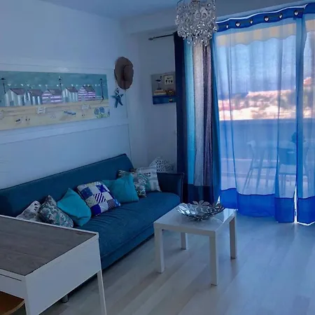 Close Americas New Gem Wi Fi Free Playa Honda * Arona (Tenerife)